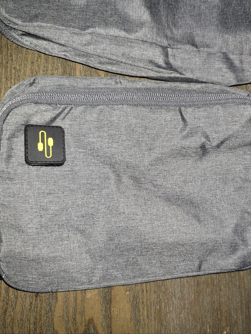 LEVEL8 4 Set Zipper Packing Cubes - Picture 6 of 12